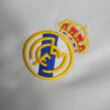 2000/2001 Retro Real Madrid Home Football Shirt detail view