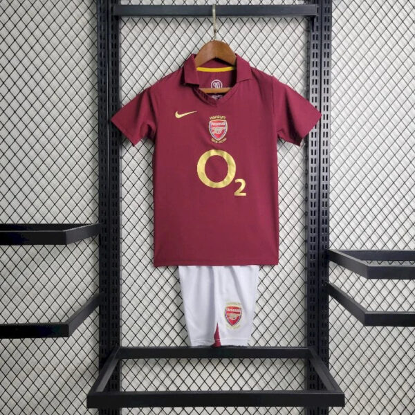 2005/2006 Retro Kids Size Arsenal Home Football Shirt