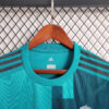 2017/2018 Retro Real Madrid Third Away detail view