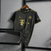 2021/2022 Retro Football Jersey Bayern Munich Away detail view