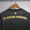 2021/2022 Retro Football Jersey Bayern Munich Away detail view
