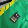 2023/2024 Manchester City Goalkeeper Green Football Shirt detail view