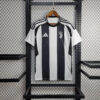 2024/2025 Juventus Home Football Shirt front view