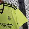 2024/2025 Real Madrid Goalkeeper Football Shirt detail view