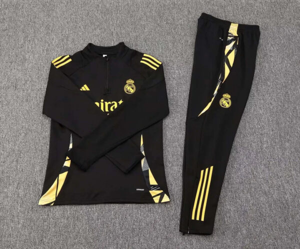 2024/2025 Real Madrid Half-Pull Tracksuit Black