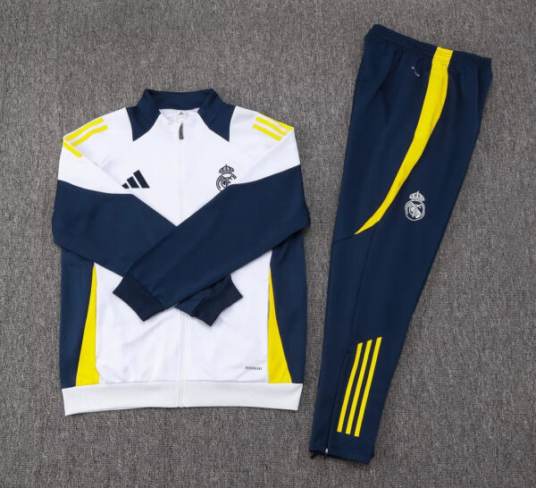 2024/2025 Real Madrid White Long Zipped Jacket Football Shirt