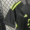 2025/2026 Bayern Munchen Goalkeeper Football Shirt Kids detail view