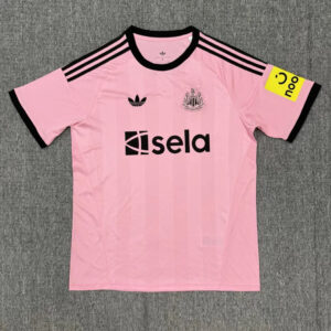 2025/2026 Newcastle United Goalkeeper Football Shirt