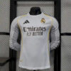 2025/2026 Player Version Real Madrid Home Long Sleeves Football Shirt front view